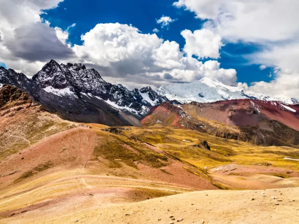 Trekking Ausangate y Montaña de Colores 3D/2N